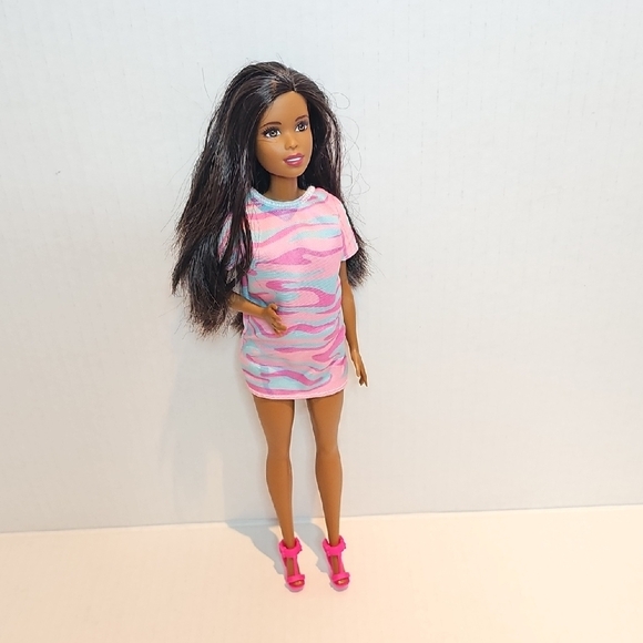 Barbie Doll in Pink and Blue Swirl Dress - Picture 1 of 4